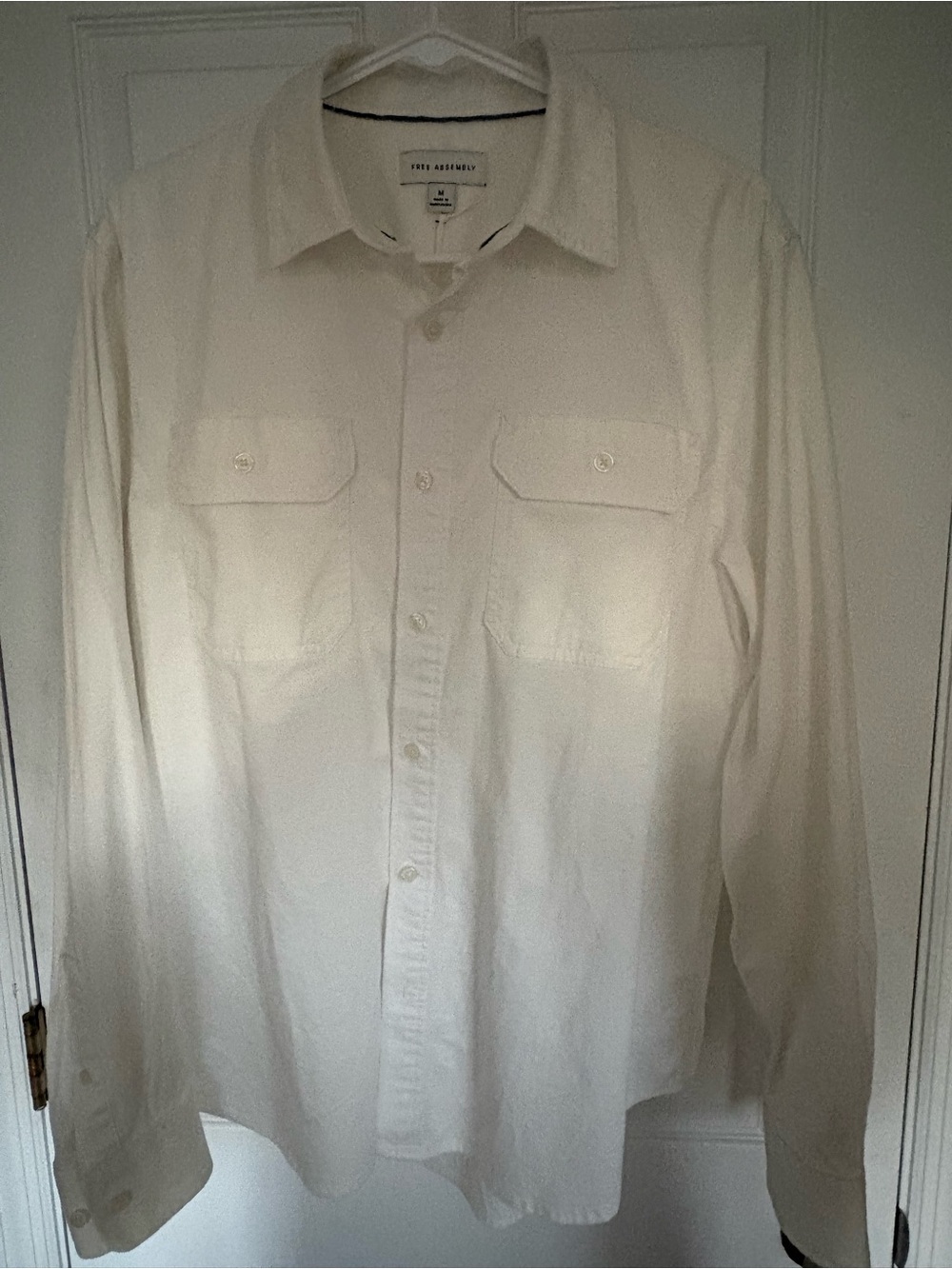 Free Assembly Men's Classic Button-Down Shirt - White